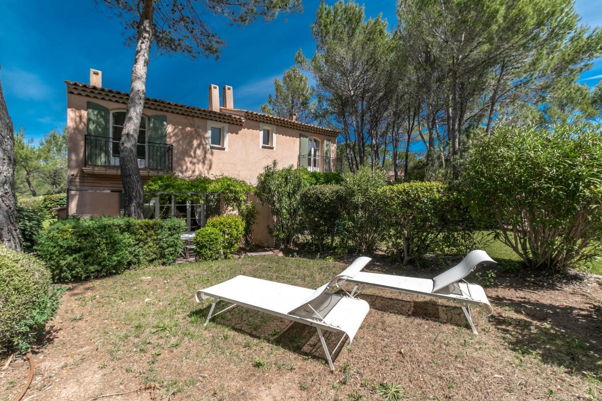 Les Appartements Et Maisons Du Domaine De Saint Endreol Golf & Spa Resort La Motte  Luaran gambar