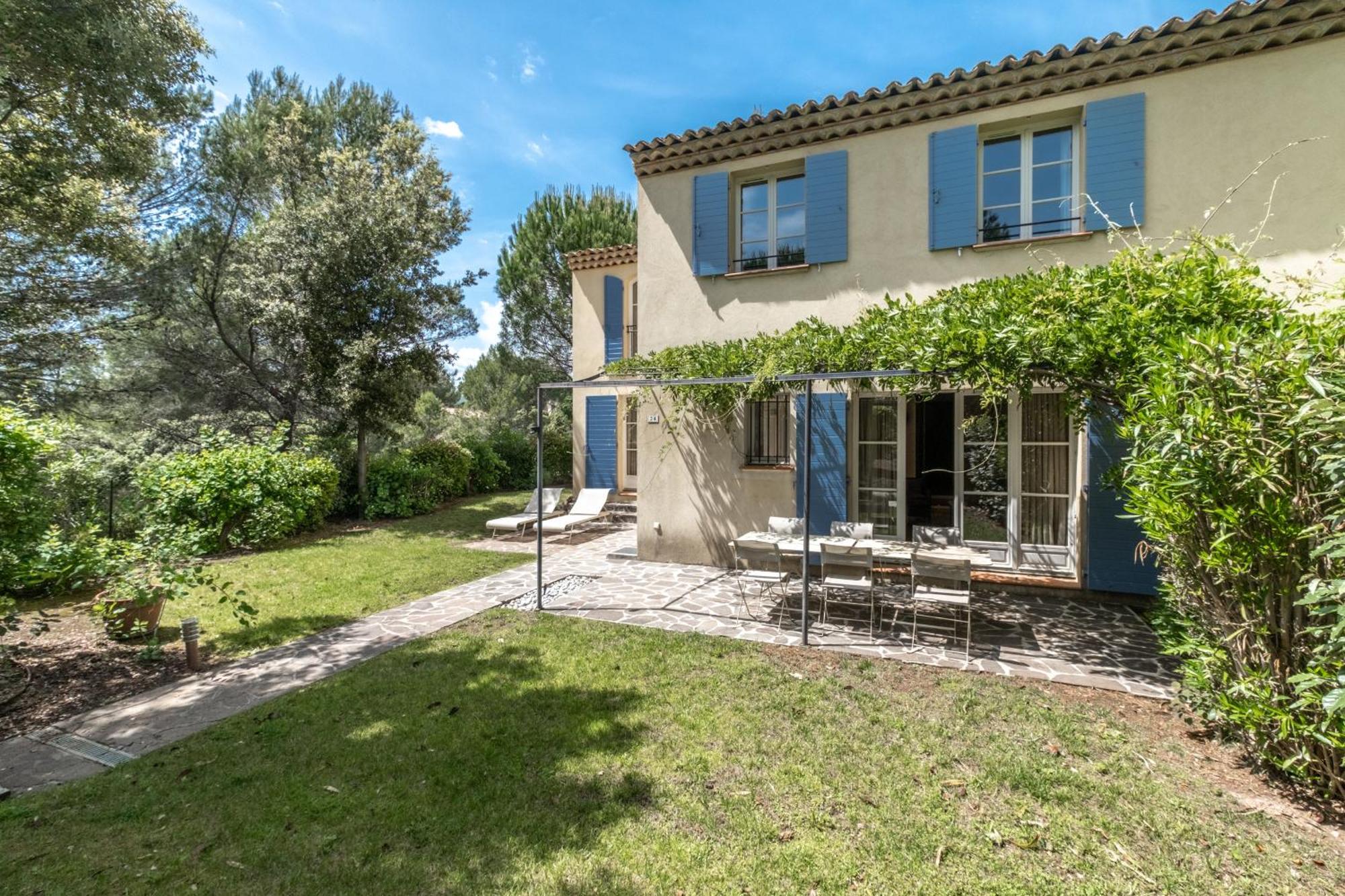 Les Appartements Et Maisons Du Domaine De Saint Endreol Golf & Spa Resort La Motte  Luaran gambar