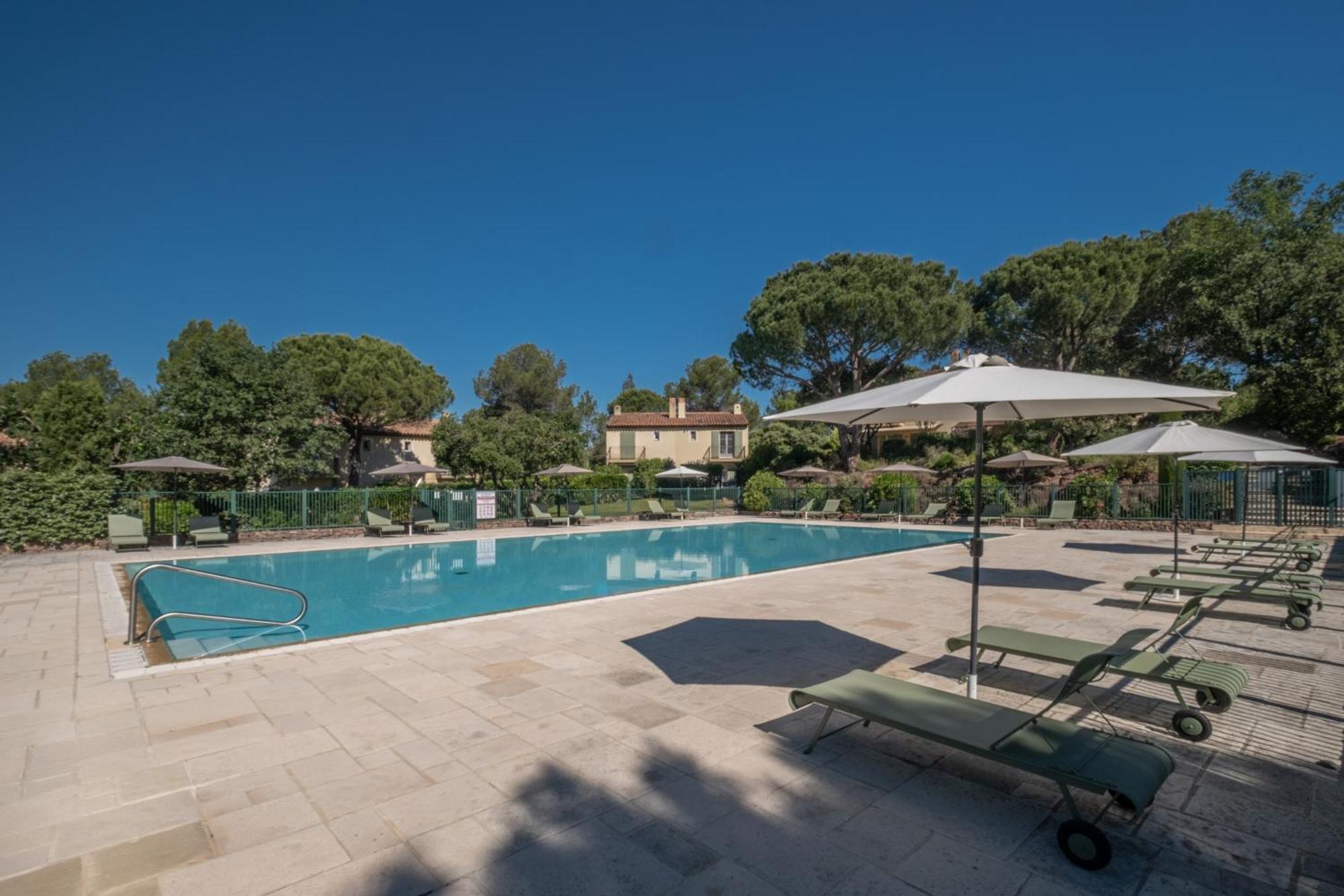 Les Appartements Et Maisons Du Domaine De Saint Endreol Golf & Spa Resort La Motte  Luaran gambar