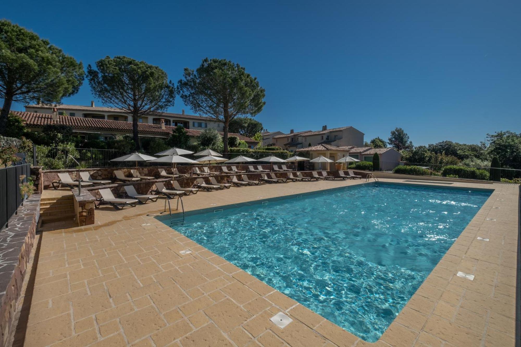 Les Appartements Et Maisons Du Domaine De Saint Endreol Golf & Spa Resort La Motte  Luaran gambar